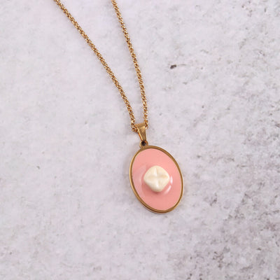 Meaty Bling Cameo Necklace Single
