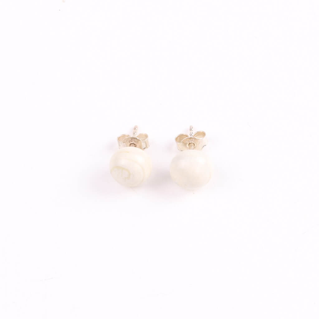 Centouno Ivory Stud Earrings